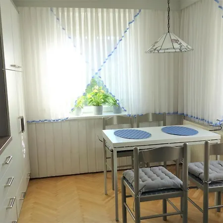 Zur Tischlerei דירה